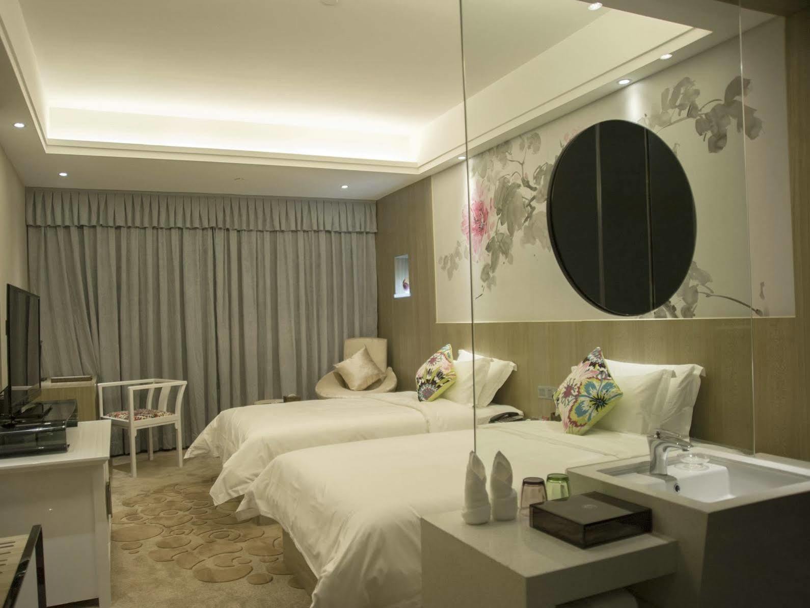 Paco Hotel Tаojin Metro Guangzhou - Free Shuttle Bus For Centen Fair Εξωτερικό φωτογραφία